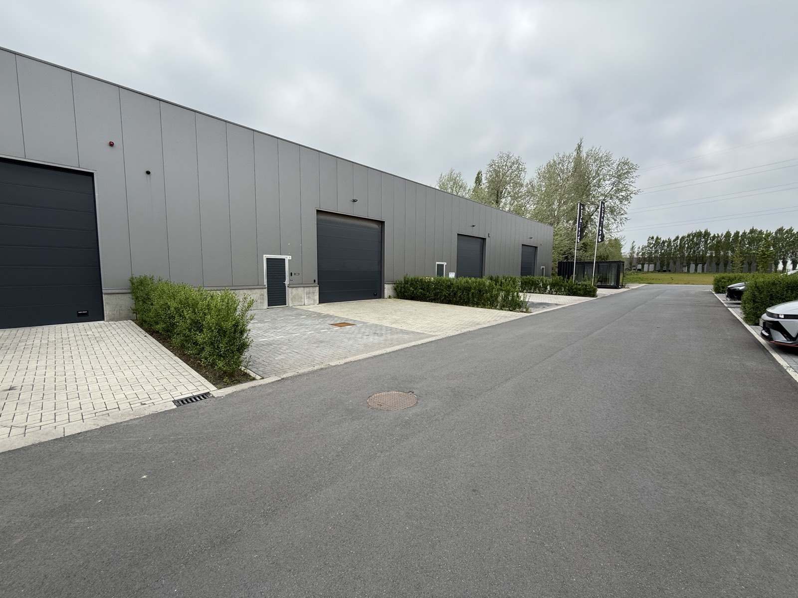 Rij van ateliers, dreef